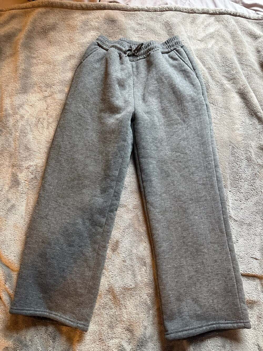 Christina Gray Fleece Lined Wide Leg Sweatpants Size S/M